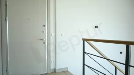 Продаётся 5-комнатная, 247 м², на 16-м этаже, район Бахчешехир, эконом-класс