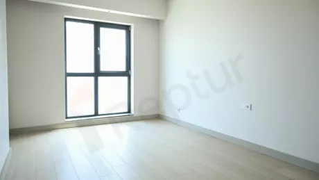 Продаётся 5-комнатная, 247 м², на 16-м этаже, район Бахчешехир, эконом-класс