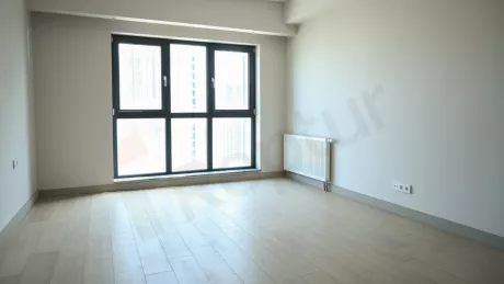 Продаётся 5-комнатная, 247 м², на 16-м этаже, район Бахчешехир, эконом-класс