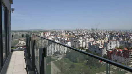 Продаётся 5-комнатная, 247 м², на 16-м этаже, район Бахчешехир, эконом-класс