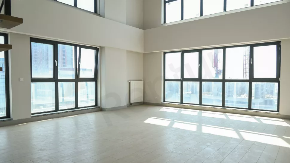 Продаётся 6-комнатная, 283 м², на 16-м этаже, район Бахчешехир, эконом-класс