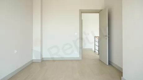 Продаётся 6-комнатная, 283 м², на 16-м этаже, район Бахчешехир, эконом-класс
