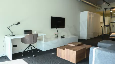 Продаётся от застройщика: студия 82 м², на 3-м этаже, комфорт-класс