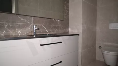 Продаётся пентхаус площадью 361 м² с огромной террасой на 32-м этаже – панорамный вид на город