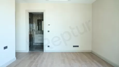 Продаётся роскошный двухуровневый пентхаус 492 м² с огромной террасой – панорамный вид на Стамбул