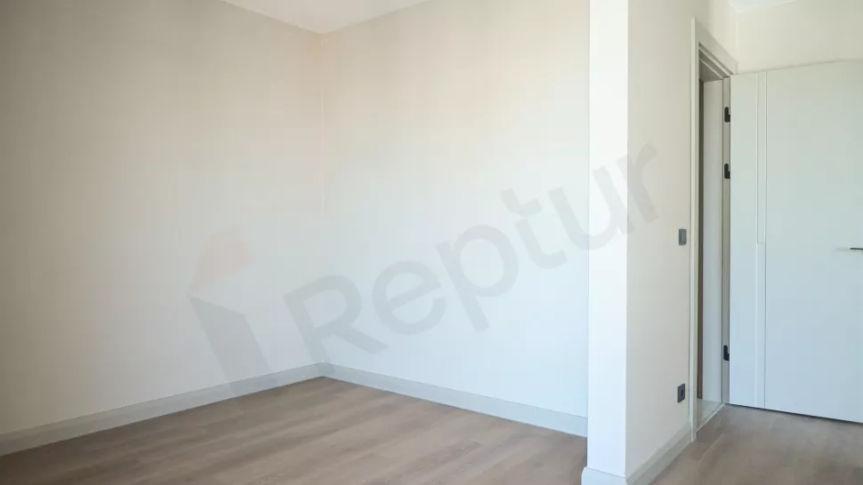 Продаётся роскошный двухуровневый пентхаус 492 м² с огромной террасой – панорамный вид на Стамбул