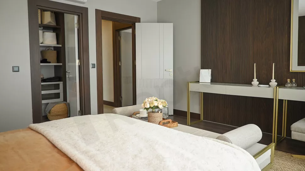 Просторная 5-комнатная квартира 247 м² от застройщика – новостройка в районе Бейликдюзю