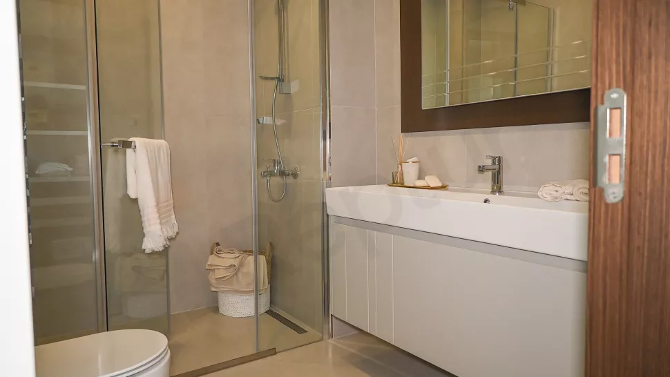 Просторная 5-комнатная квартира 247 м² от застройщика – новостройка в районе Бейликдюзю