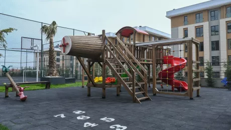 Просторная 5-комнатная квартира 247 м² от застройщика – новостройка в районе Бейликдюзю