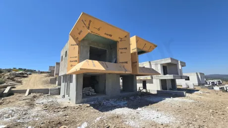 Современная вилла 2+1 в Бодруме рядом с озером