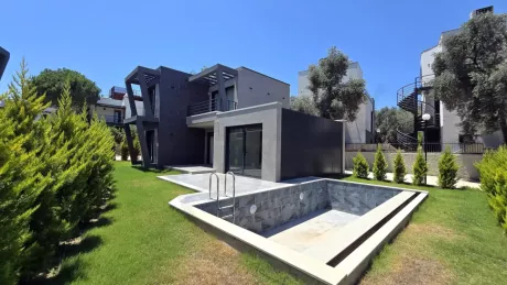 Современная вилла 3+1 в Бодруме с бассейном и участком — без мебели