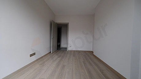 Квартира 2+1 с Закрытой Кухней и Прачечной в Топкапы (5 Этаж)