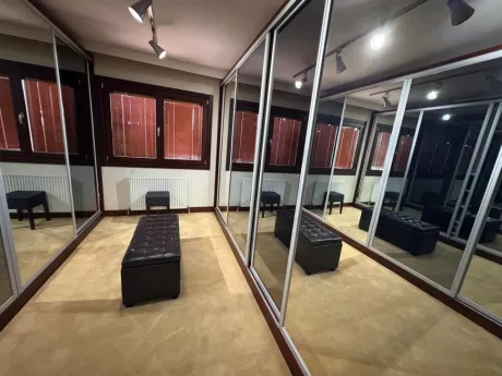 Вилла в Стамбуле от собственника — особняк 450 м², с участком, готов к переезду