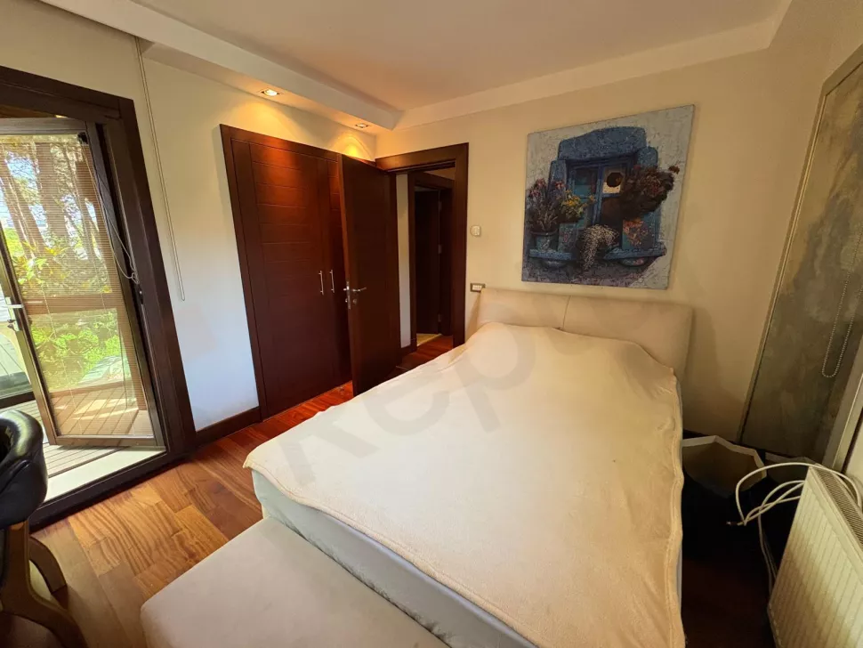 Вилла в Стамбуле от собственника — особняк 450 м², с участком, готов к переезду