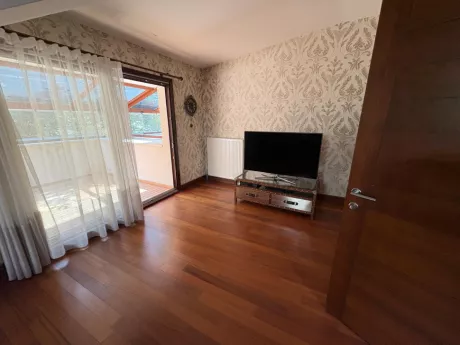 Вилла в Стамбуле от собственника — особняк 450 м², с участком, готов к переезду