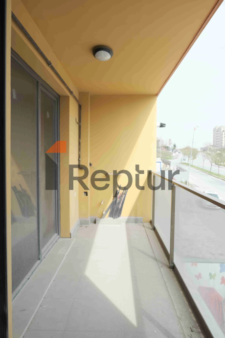 Продается квартира от собственника 3+1 с двумя санузлами неподалеку от Вест Марины