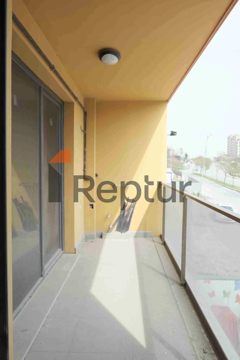 Продается квартира от собственника 3+1 с двумя санузлами неподалеку от Вест Марины