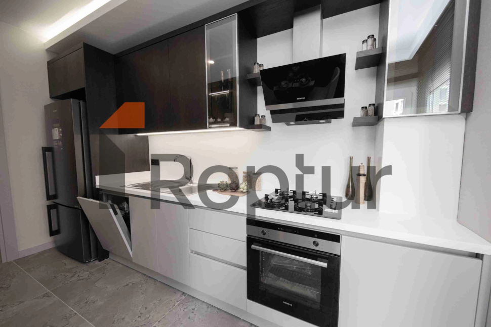 Современный Жилой Комплекс в центральной локации Стамбула, районе Зейтинбурну